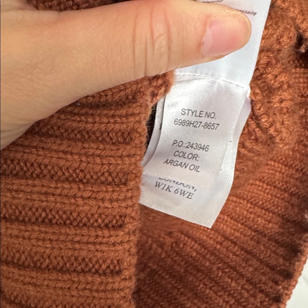 Paige Cable Knit Sweater Size Large - Picture 9 of 11